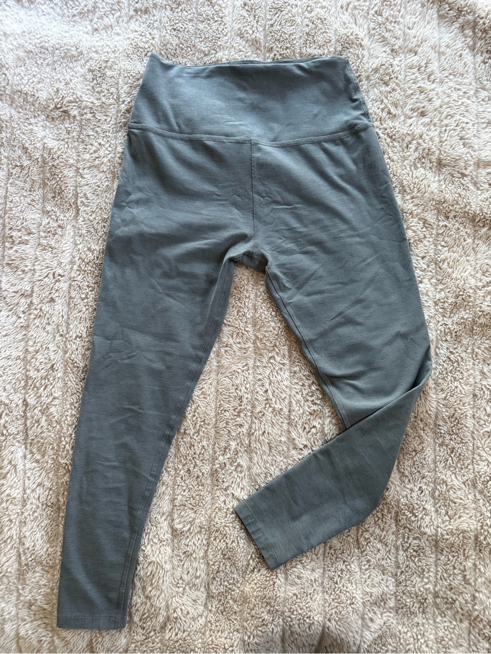 Beyond Yoga High Waisted Leggings – Size Large – Gray